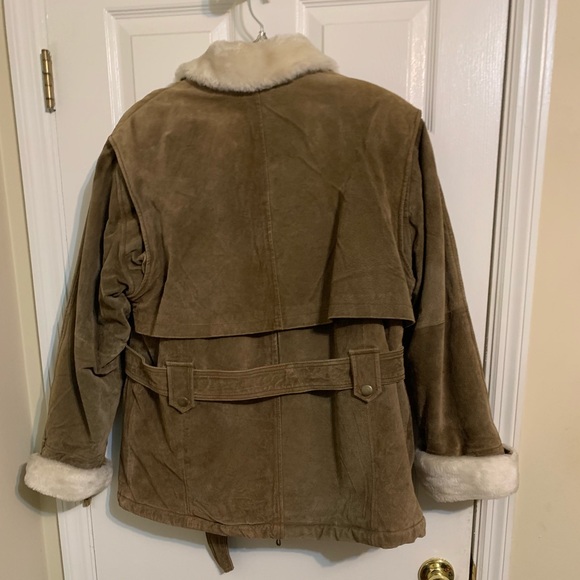 Charles Klein Women’s Leather Jacket size Medium - Picture 4 of 8